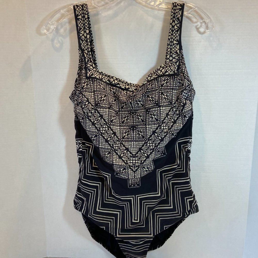 Gottex Essentials Mirage one-piece black and white swimsuit, 14
